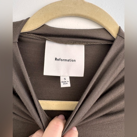 Reformation Nemy Dress- Pine Green - Picture 6 of 6